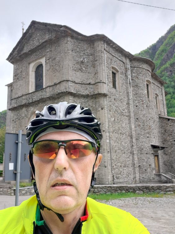 Chiesa nella frazione Chiesa
