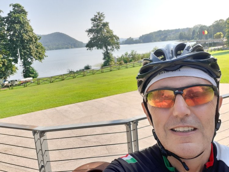 Lago di Monate